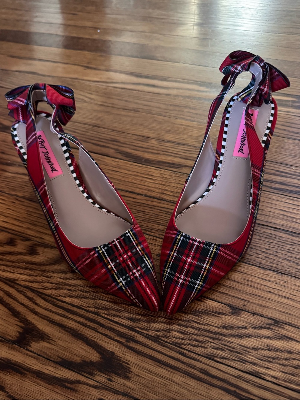 Betsey Johnson Red Plaid Pointed heels with Ankle Bows